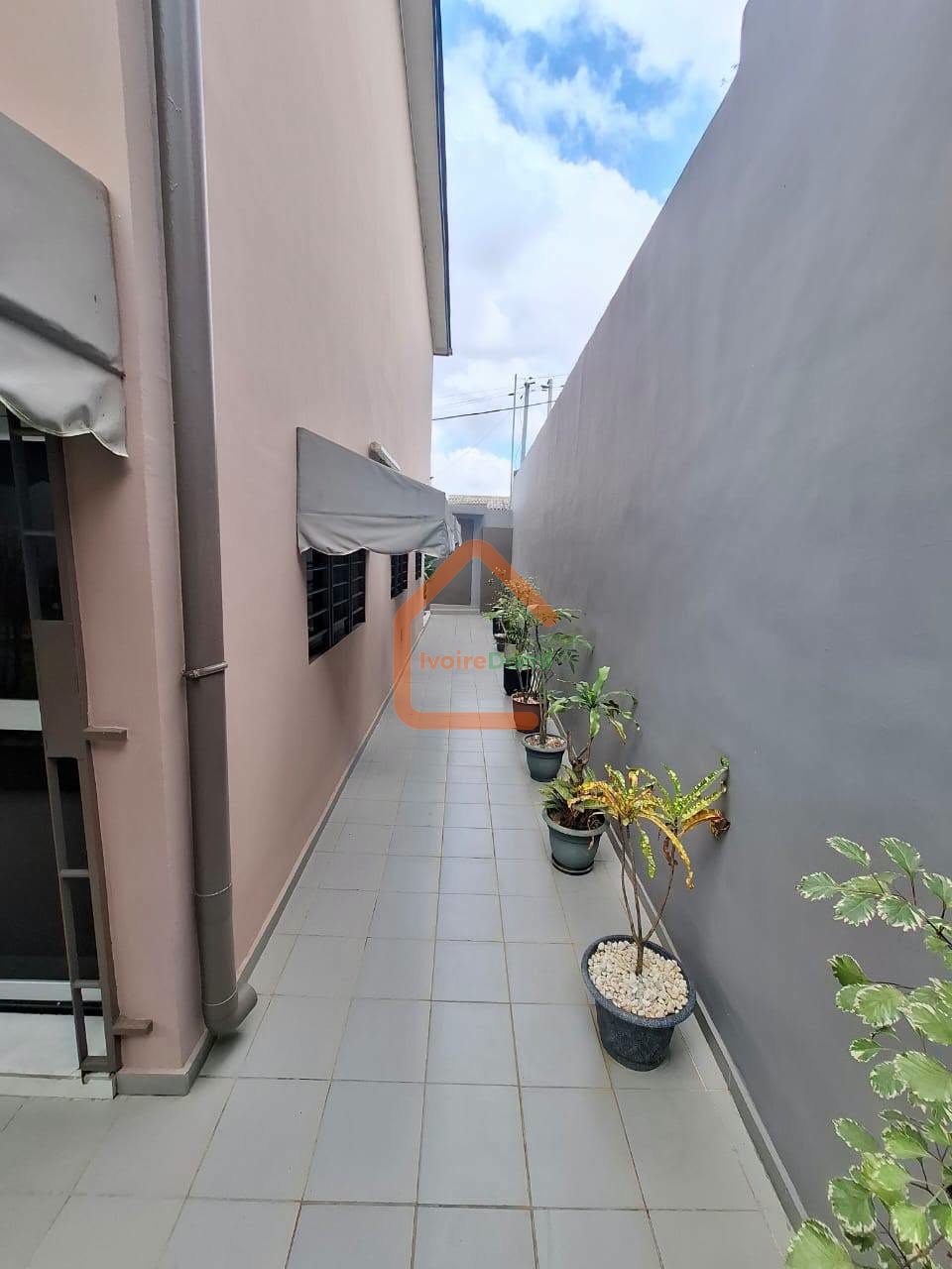 VILLA DUPLEX A LOUER