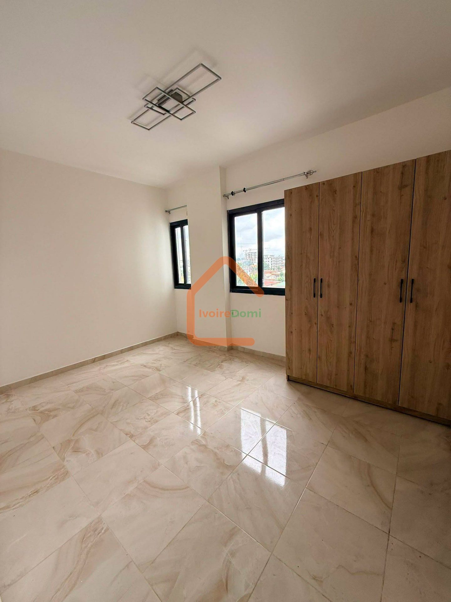 Appartement de 4 pièces bon standing et sécurisé