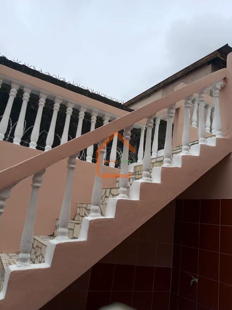 DUPLEX EN VENTE