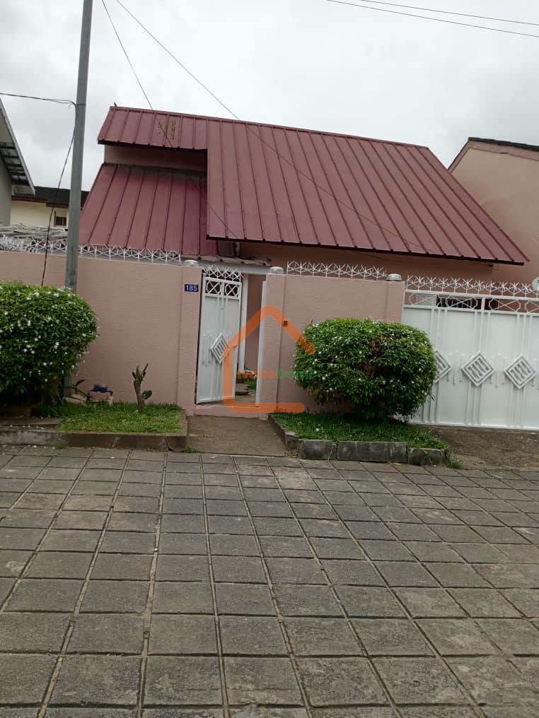 DUPLEX EN VENTE