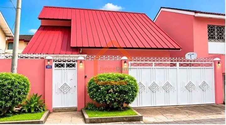 DUPLEX EN VENTE