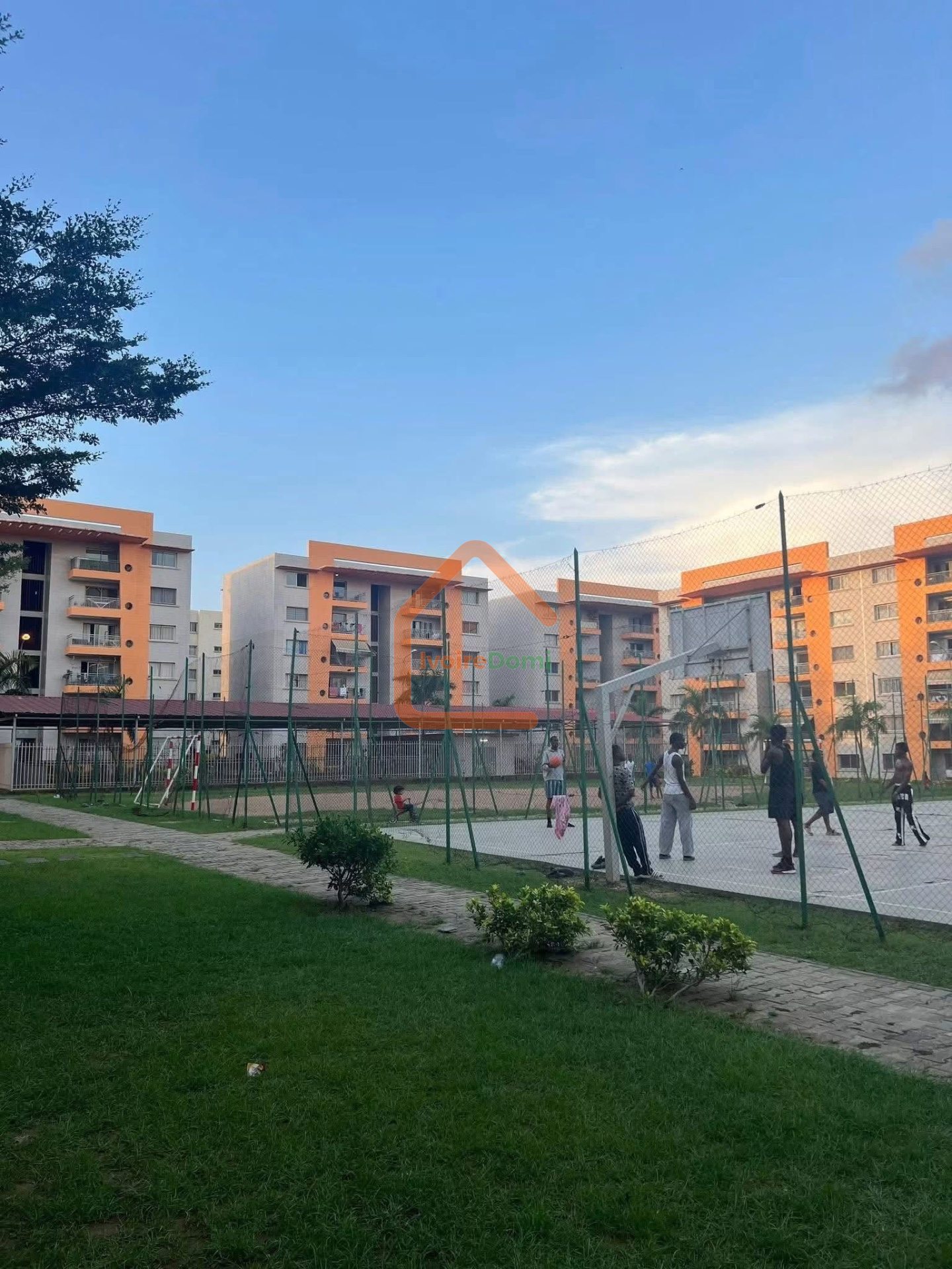 Appartement meublé 3 pièces Riviera golf