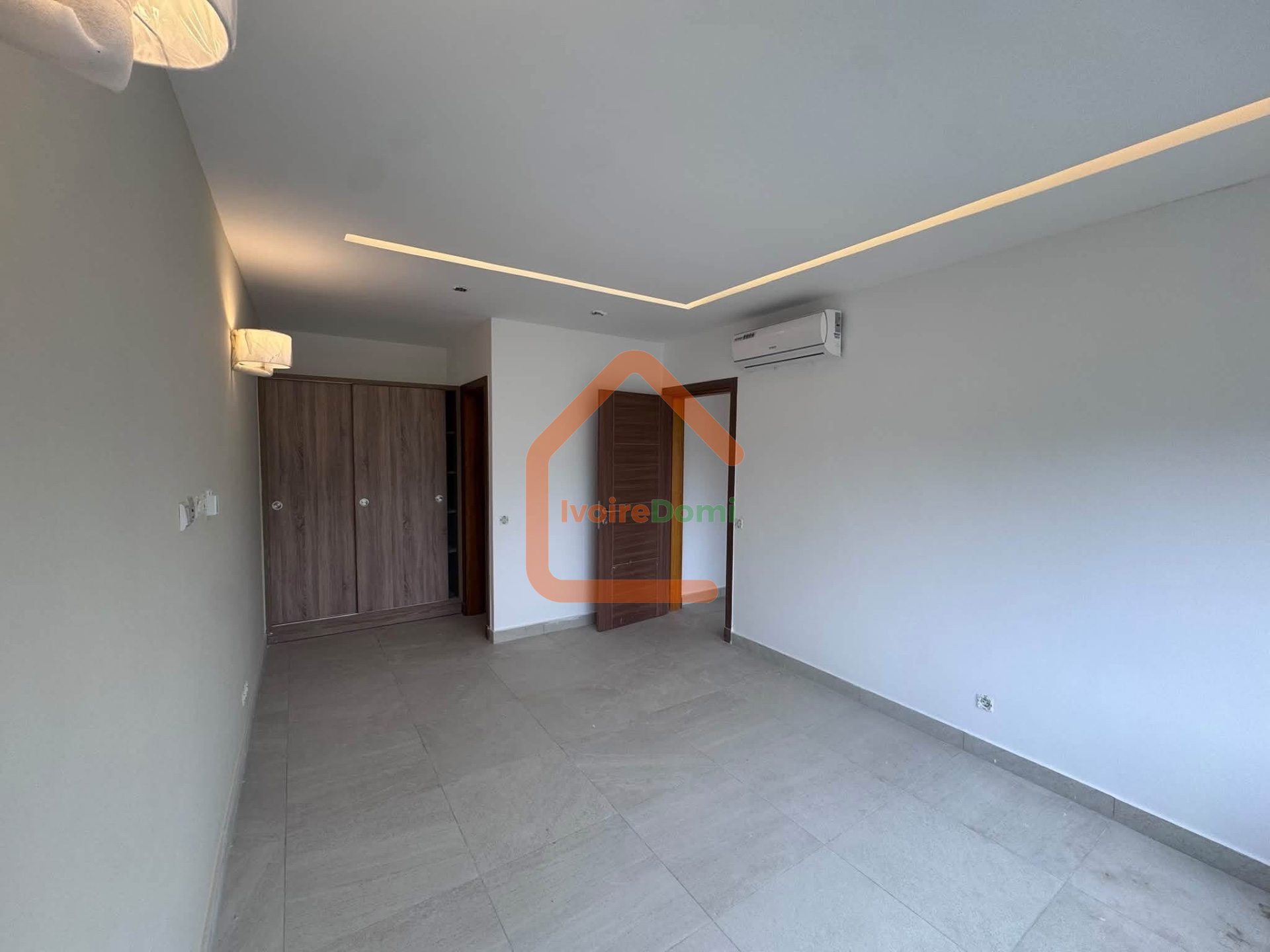 DE NOUVEAUX APPARTS F3 &F2 A LA RIVIERA ABATTA RESIDENTIELLE