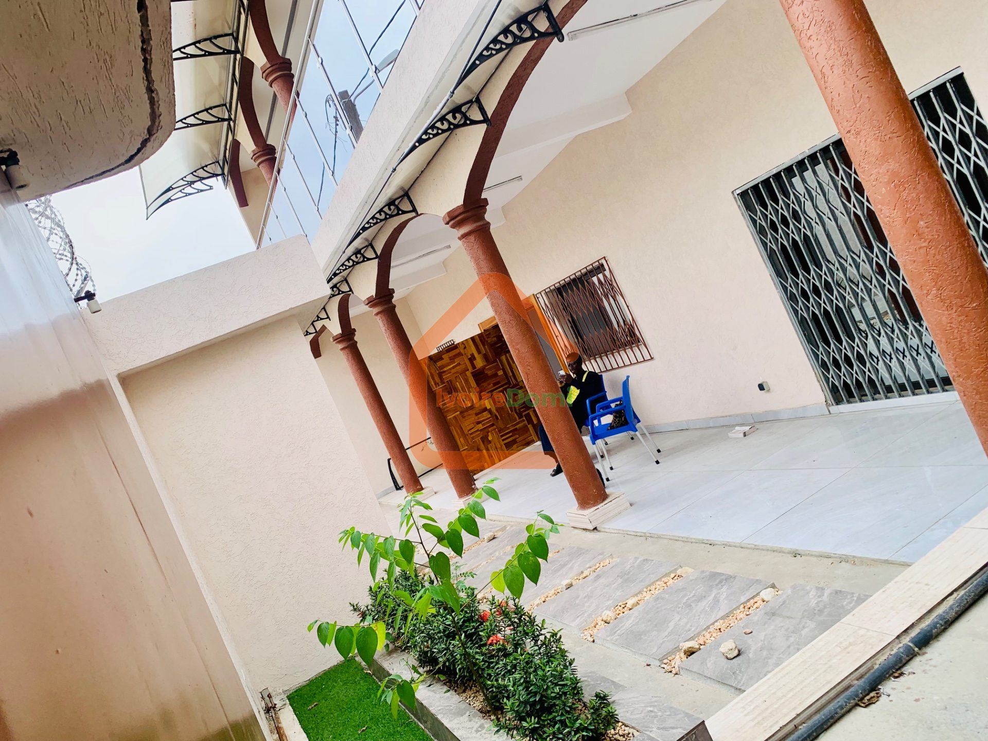 Villa duplex de 6 pièces