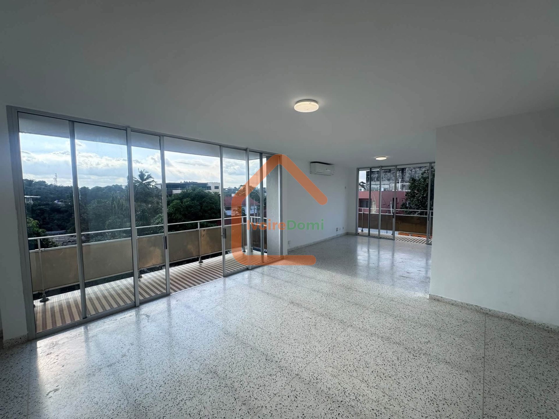 Location appartement 2 plateaux