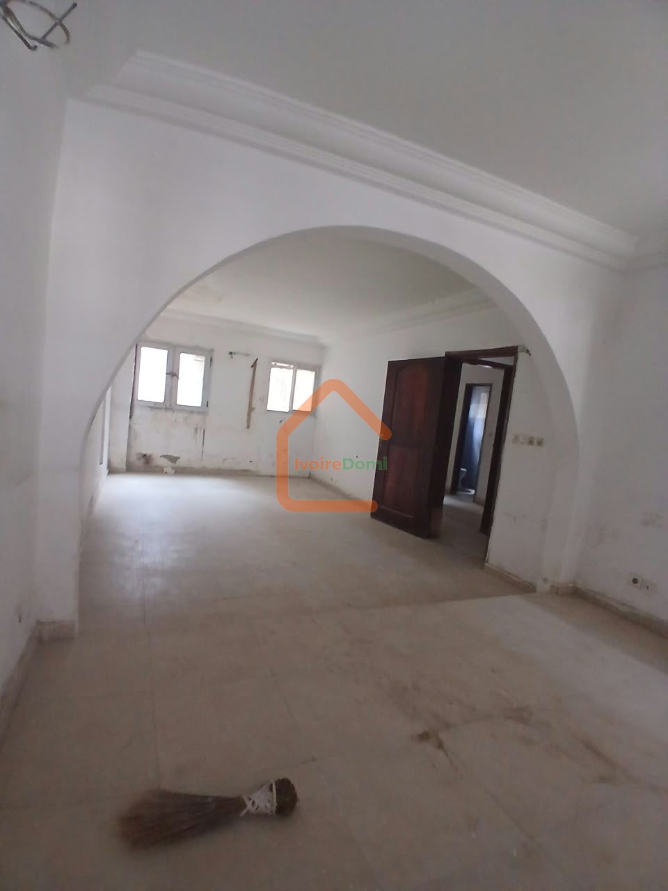 VILLA DUPLEX 4 PIECES +1 DEPENDANCE A LOUER