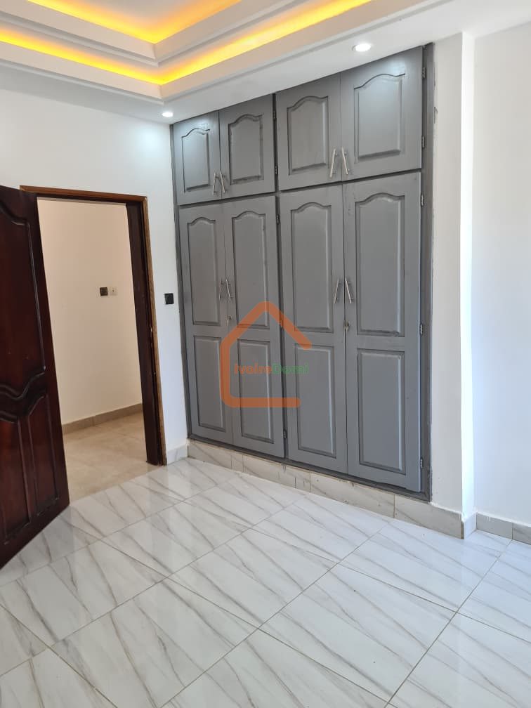 APPARTEMENT 3 PIECES CHU ANGRE