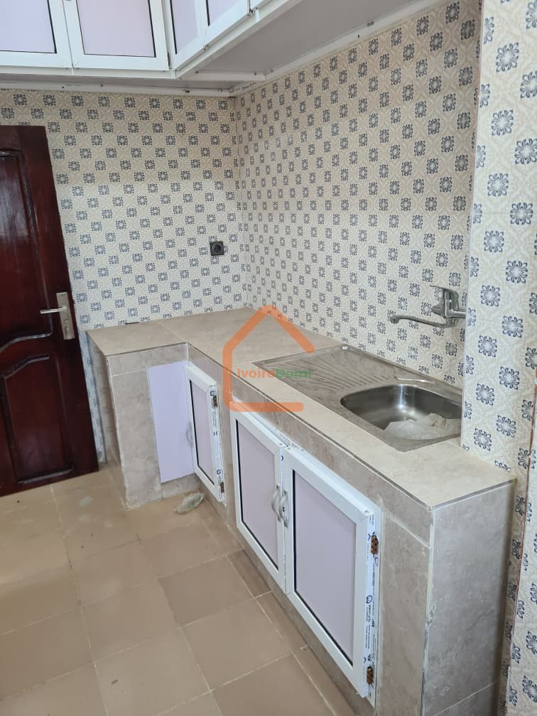 APPARTEMENT 3 PIECES CHU ANGRE